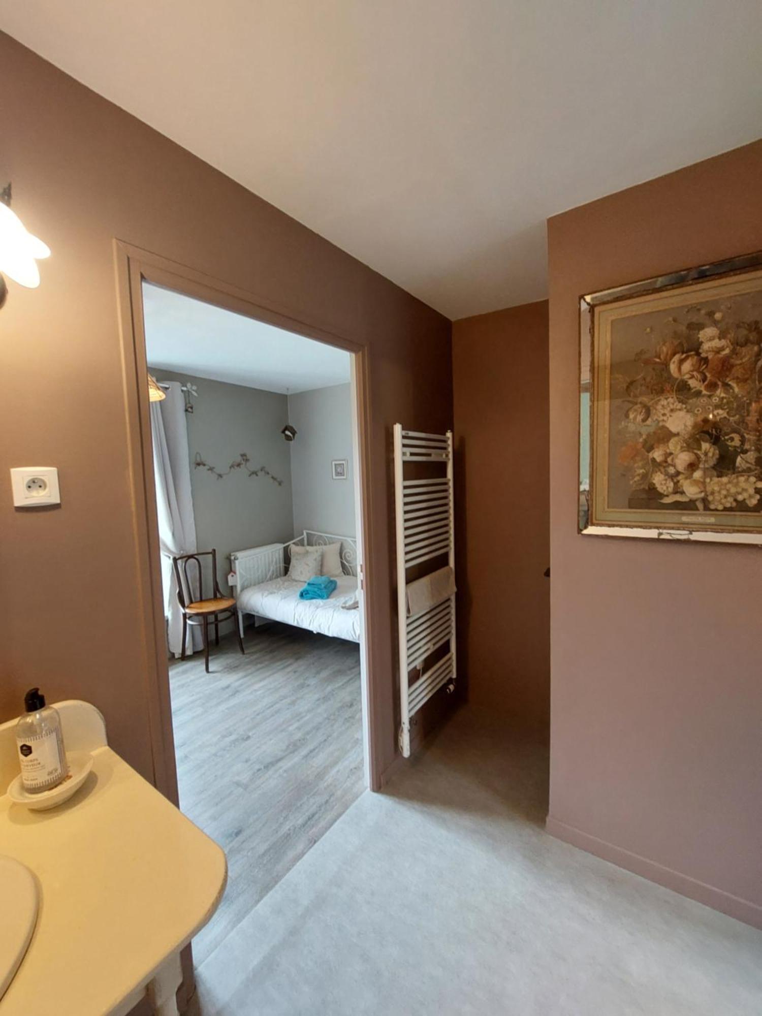 Bed and Breakfast Retour Aux Sources Gouberville Exteriér fotografie